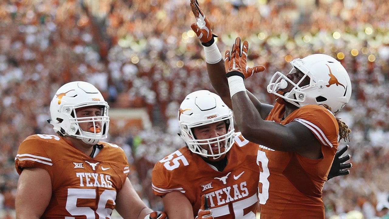 Texas stuns No. 10 Notre Dame in overtime thriller